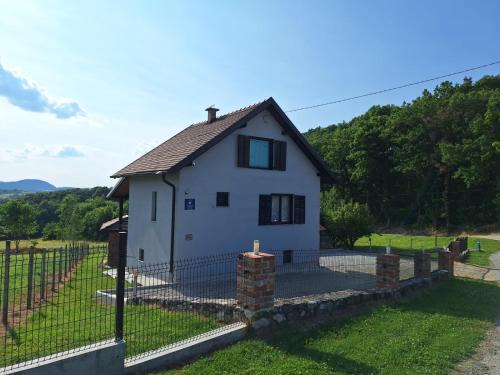 Zlatar House | Mirni raj
