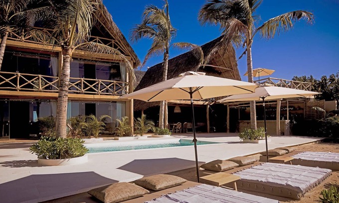 Quimixto Villa | Mixto Villa