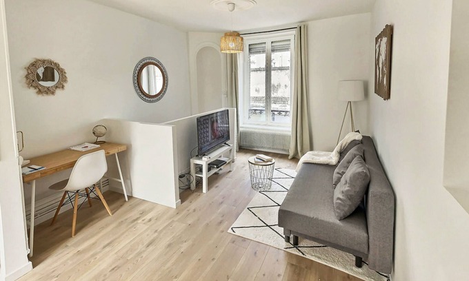Saint-Pierre - Rene II - Bonsecours Apartment | MLA Homes - Cozy Foller