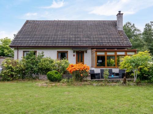 Roybridge House | Mo Dhachaidh