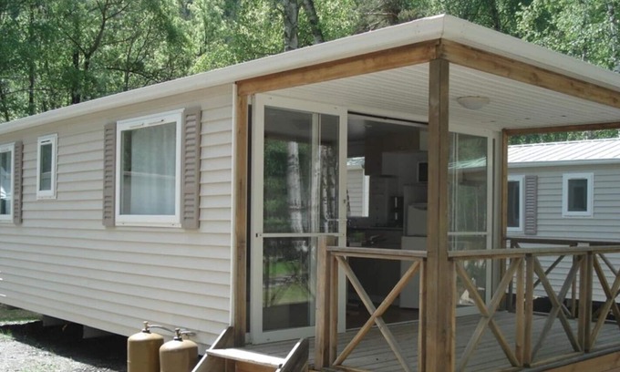 Saint-Martin-de-Queyrieres House | Mobilhome Esprit Montagne 4 to 6 people