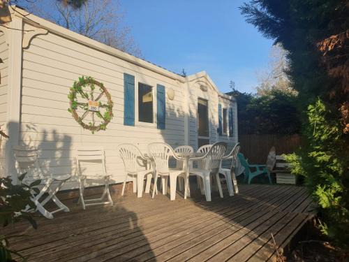 La Roque-d'Antheron Other | Mobil home 4 personnes avec clim