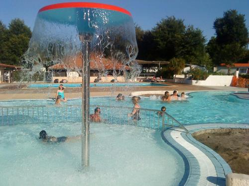 Sainte-Eulalie-en-Born Other | Mobil home familial Landes