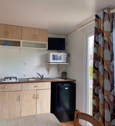 Angicourt Other | Mobil-home mitoyen 1 chambre