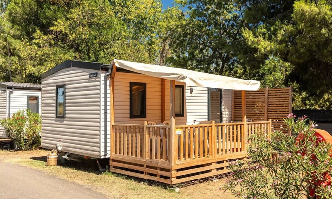 Les Mazures House | Mobile-home | Comfort | 3 Bedrooms | 6 sleeps | Raised terrace | A/C