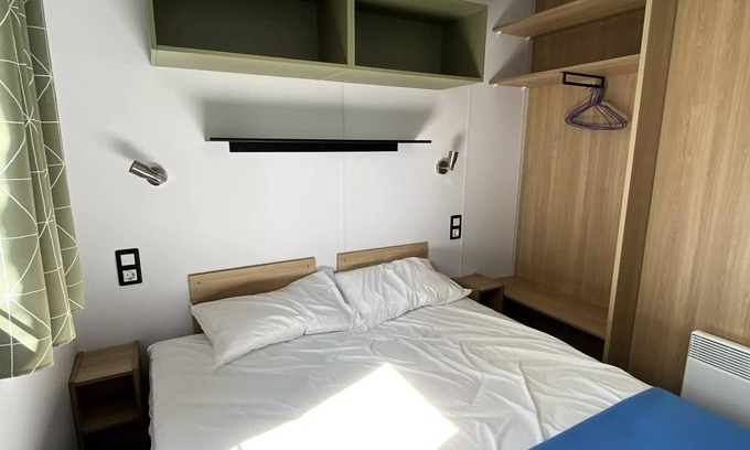Pont-Scorff House | Mobile home CONFORT PLUS 4 Rooms 6 People + TV