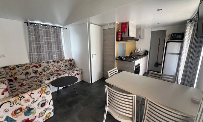 Lege-Cap-Ferret House | Mobile home sleeps 6 high comfort Cap Ferret
