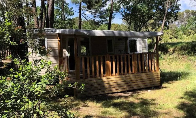 Bollene House | Mobilhome COQUELICOT Air-conditioned -3 bedrooms + TV (2 adults+4 children) 2 to 6 persons - 2 pers. included in price