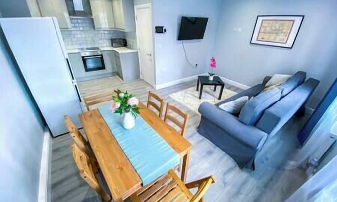 Harringay Apartment | Modern 1-Bedroom Flat, 5 Guest, London - F2
