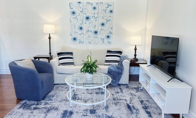 Wilmington Historic District Apartment | Modern 1BR apartment in the heart of historic downtown Wilmington, NC