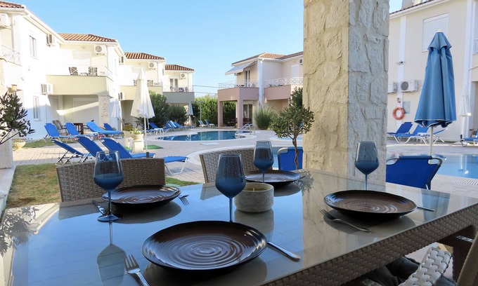 Argassi Villa | Modern 2 Bedroom Townhouse - Phoebe’s Place, Kalamaki, Zakynthos