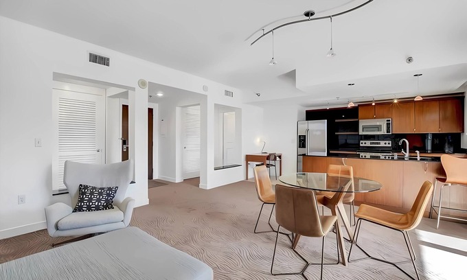 Lake Las Vegas Condo | Modern 2 BR, Pool, Lakefront Escape w/Breathtaking Views