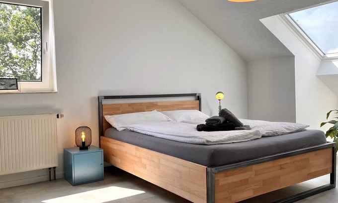 Waldbrol Apartment | Modern 2br appartement with Netflix, 50mbit wifi close to Panarbora