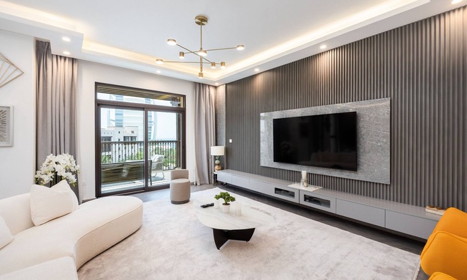 Umm Suqeim 3 Apartment | Modern 4BR w/Full Burj Al Arab View & Pvt Rooftop