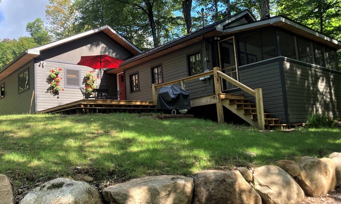 Old Forge Cabin | Modern ADK Cabin nwith Outdoor Sauna & Shower in Old Forge