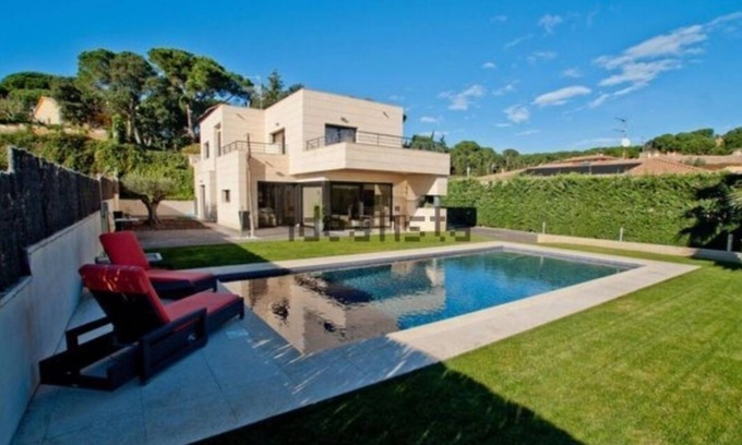 Calonge Villa | Modern, air-conditioned villa with all comforts, 3 km from Platja d'aro beach