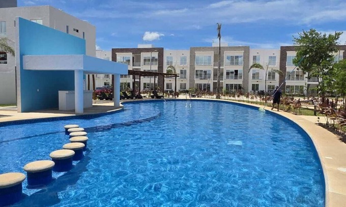 Cancun Apartment | Modern and beautiful 3-bedroom apartment with pool.