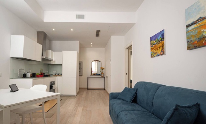 Ripa Apartment | Modern and bright apartment - 10 minutes (walking distance) from the Colosseum.
