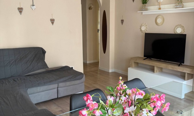 Civitavecchia Apartment | Modern and Cozy Oasis in the Heart of the City