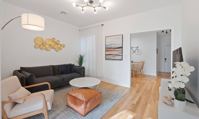 Communipaw Apartment | Modern and Fun BeLa's Best