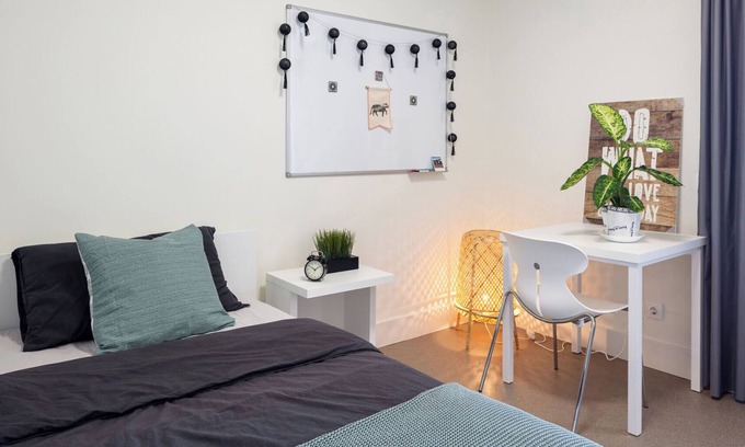 Carcavelos Apartment | Modern and Stylish Studio in Carcavelos