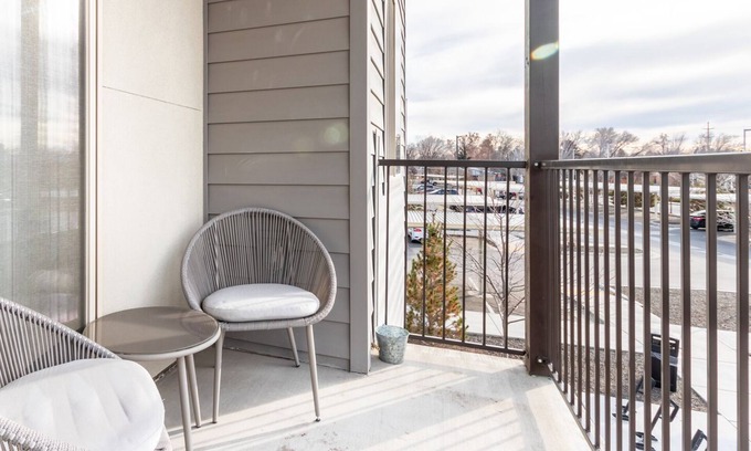 Boise Bench Apartment | Modern Apartment in Prime Location (ID6812X22)