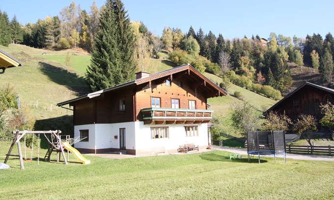 Wagrain Apartment | Modern Apartment in Wagrain near Ski Area