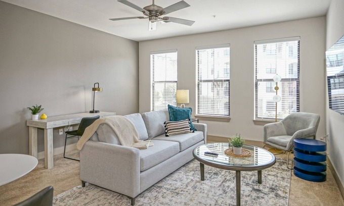 Crestline Heights Apartment | Modern Apartment in Prime Location (ID1246)