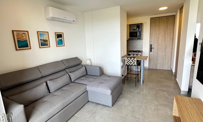 Papare Apartment | Modern Apartment with Pool, Beach Access & Nature Views.