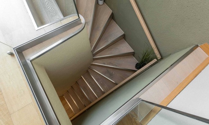 Historic Castle District Apartment | Modern Apt. 3 rooms 3 bathrooms