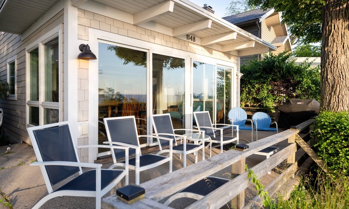 Grand Haven House | Modern Beach House with Beautiful Lake Michigan