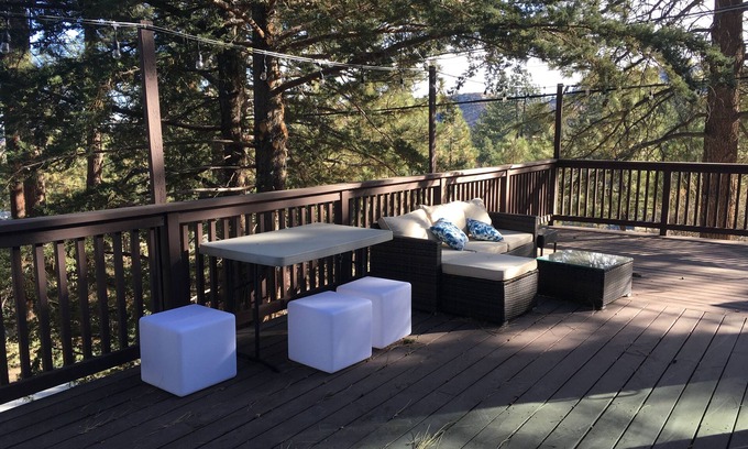 Wrightwood House | Modern Cabin w/Pool Table