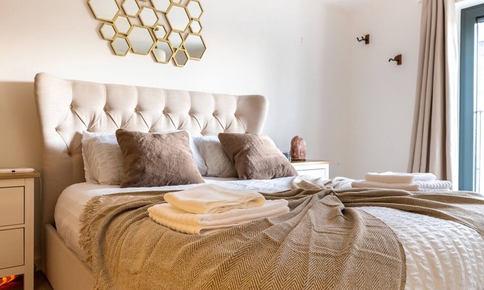 Vassall Apartment | Modern Central London 2BD Flat