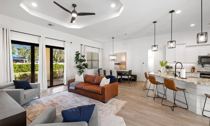 Bonita Springs House | Modern Coastal Retreat