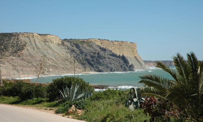 Praia da Luz Apartment | Modern Comfortable Apartment, Sleeps 3.