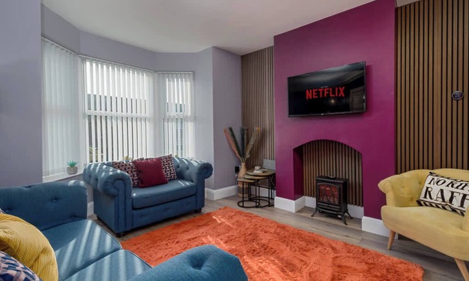 Handsworth House | Modern Comfort★500mb BBand Speed★Near City & Peaks