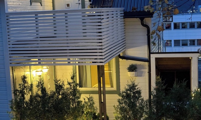 Tromso Apartment | Modern Comfort in 1902 Wooden House, Tromsø Center