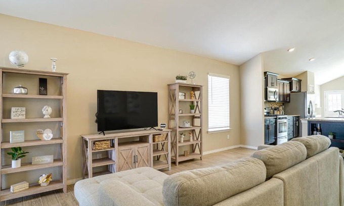 Biggs Field House | Modern El Paso Getaway with Patio and Backyard!