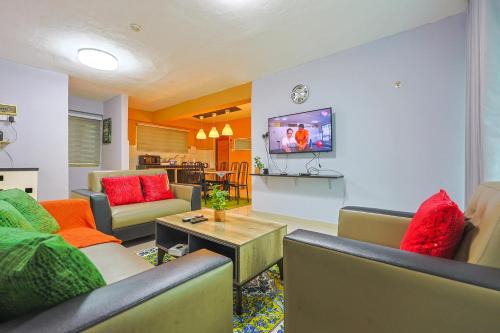 Tanah Rata Apartment | Modern Family Suite in Cameron Highlands Clover Home K2