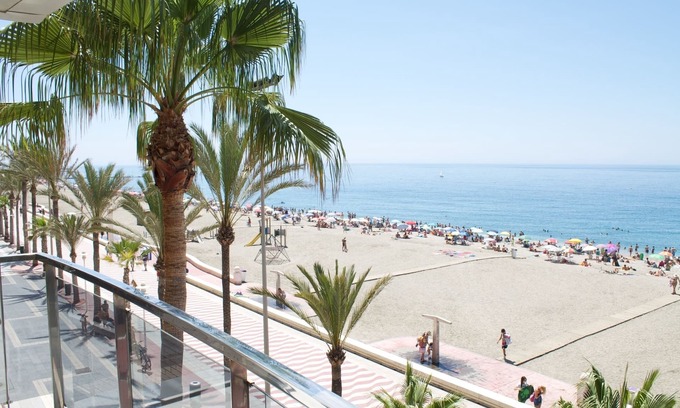 Almeria Condo | MODERN FLAT IN PROMENADE
