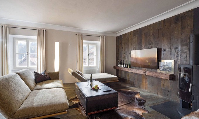 Hopfgarten Markt Apartment | Modern flat in the centre of Hopfgarten with 2 bedrooms