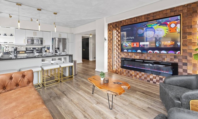 Wholesale District Apartment | Modern Flat off Meridian - Walk Anywhere Downtown