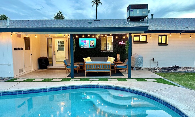 Tempe Gardens House | Modern Home w/Pool Near ASU & Scottsdale | Family Friendly