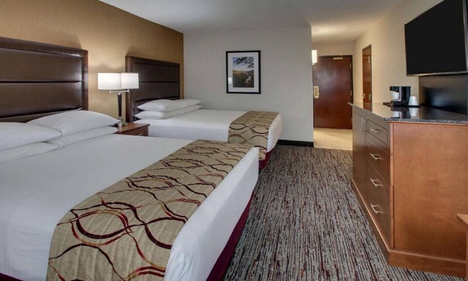 Bowling Green House | Modern & Homey Rm for Relaxing Stay! Free WiFi