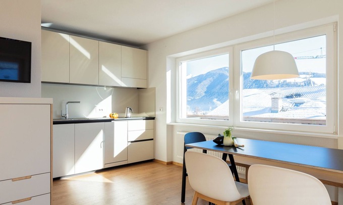 Valdaora di Mezzo Apartment | Modern "Hus Apartment - Nr. 5" with Balcony, Garden & Wi-Fi