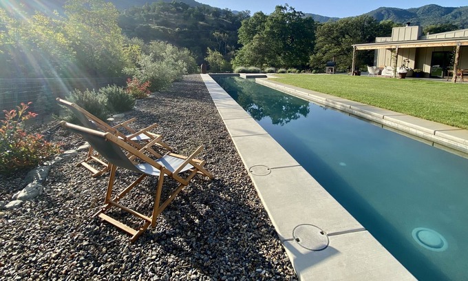 Three Rivers House | Modern luxury retreat with lap pool, hot tub & sauna ~ 4 miles to NP!