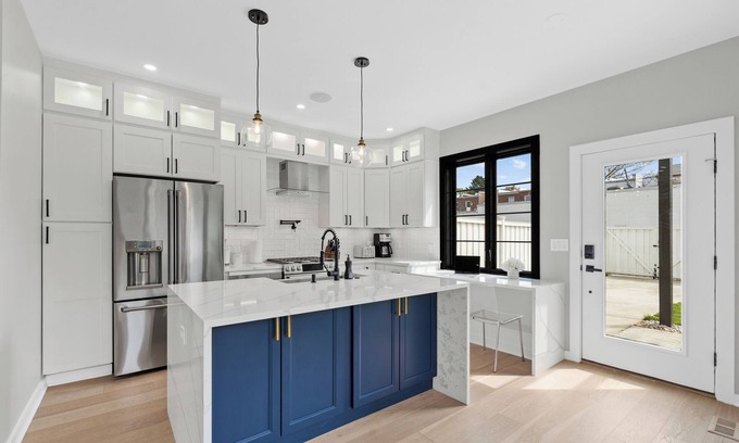 Old Town West House | Modern Luxury w/Parking - Old Town Alexandria!