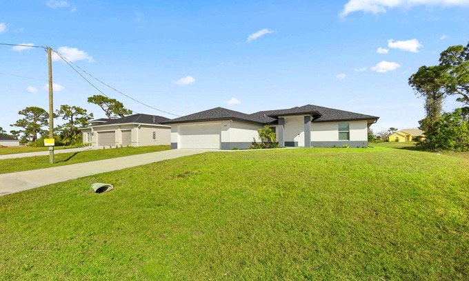 Mariner House | Modern Newly Built Cape Coral Vacation Rental