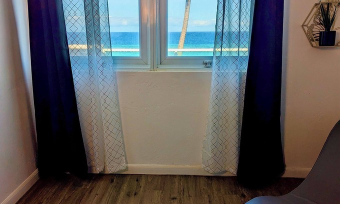 Hato Abajo Apartment | Modern Oceanfront Apartment