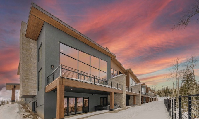 Brian Head House | Modern Ski-In/Out Home in Brian Head w/Deck